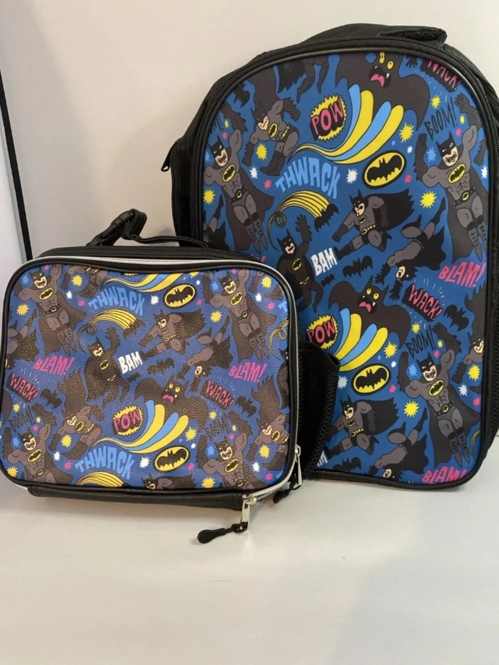 New-  Set Of 2 School Backpack And Lunch Bag Batman DC